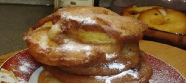 Оладьи с яблоком