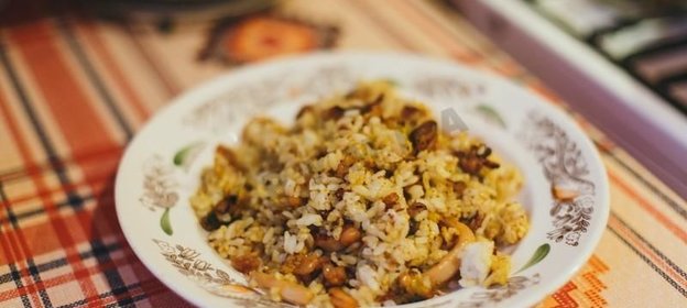 Морской коктейль с рисом