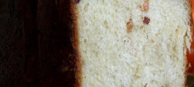 Сдобный хлеб с изюмом
