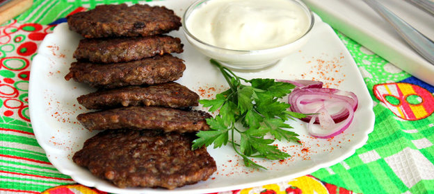 Печеночные оладьи с гречкой