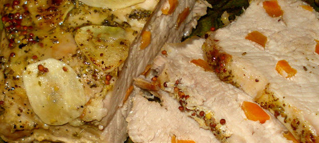 Буженина в горчично-чесночном маринаде