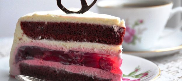 Красный (черный) бархат (лес)