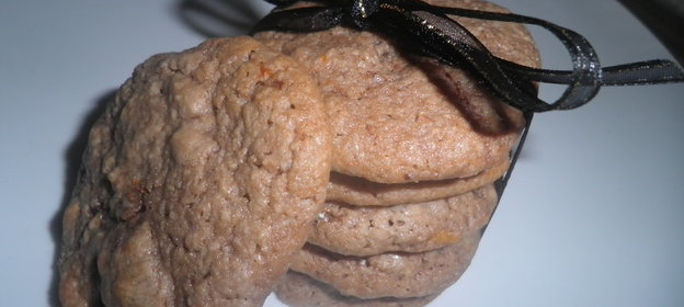 Миндальное печенье с шоколадом и кедровыми орехами