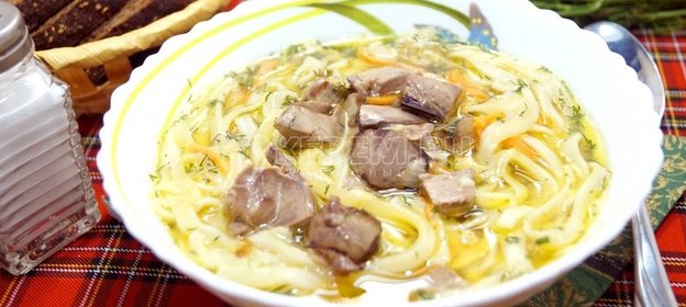 Лапша с куриной печенью