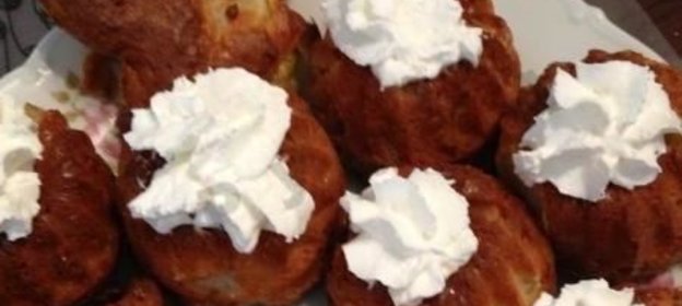 Творожные кексы с грушей