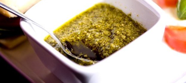 Ароматный зеленый соус