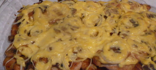 Щи из кислой капусты с картофелем