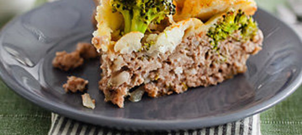 Мясная запеканка с брокколи и цветной капустой в мультиварке