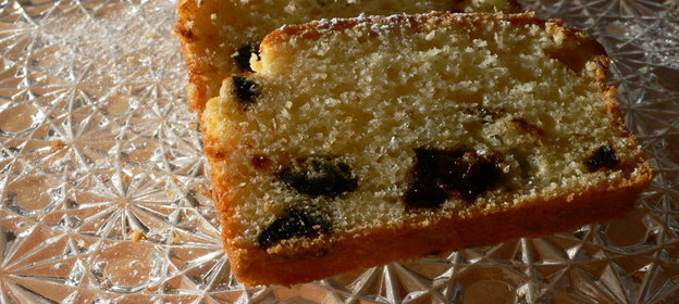 Кекс с черносливом