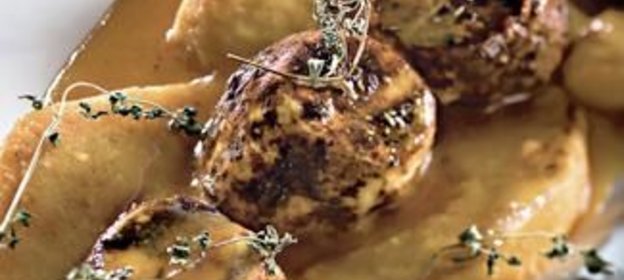 Морские гребешки с какао и апельсиновым соусом