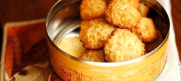 Кокосовое печенье сдобное