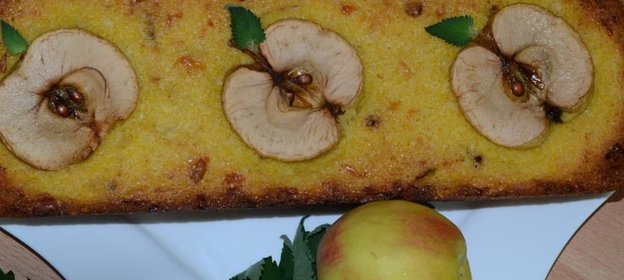 Яблочно-кукурузный кекс