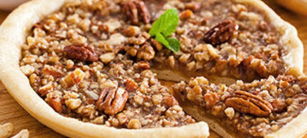 Пицца с орехами и медом в мультиварке