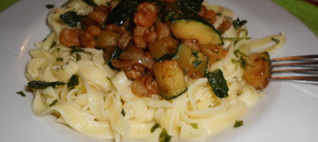 Паста с креветками и кабачками.Вкусный и быстрый обед