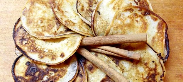 Оладьи с кардамоном и корицей