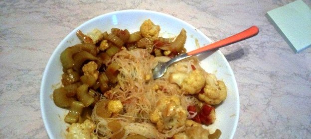 Тайская лапша с овощами