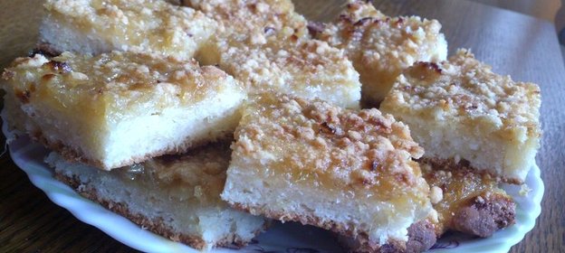 Лимонно-творожный пирог