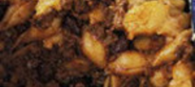 Запеканка с пастой, фасолью и сыром