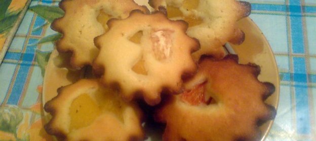 Творожные кексы с фруктами