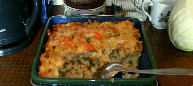 Запеканка из рыбы с овощами и макаронными изделиями