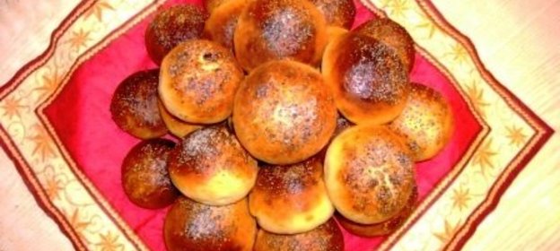 Булочки с маком