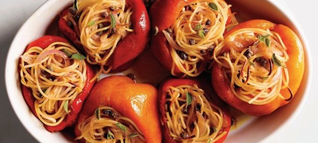 Перцы с начинкой из спагетти