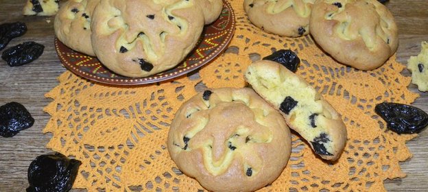 Имбирное печенье с черносливом