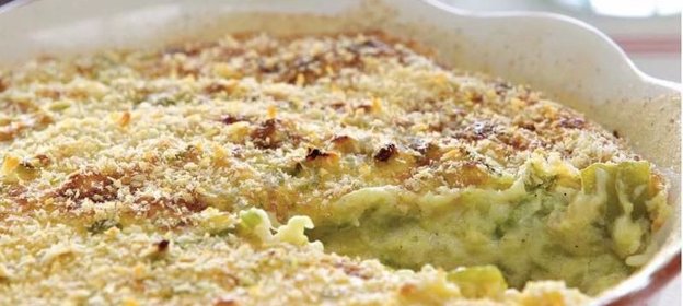 Запеканка из кабачков со сметаной