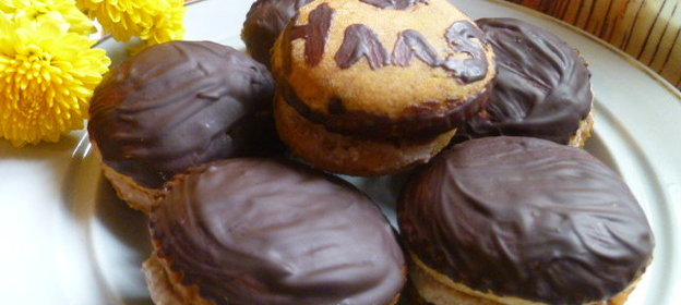 Тыквенно-шоколадное печенье с творожной начинкой