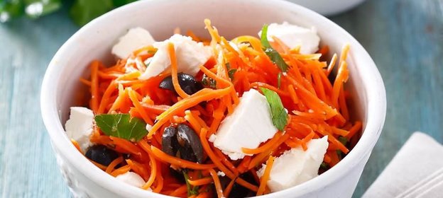 Средиземноморский салат из моркови