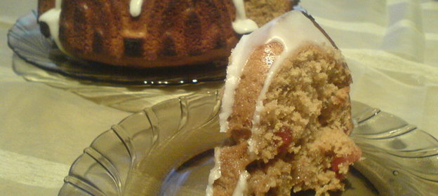 Кофейный кекс с сушеной вишней