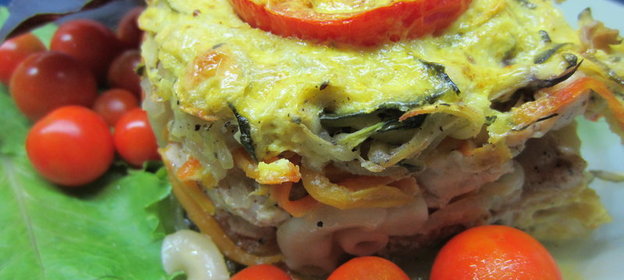 Запеканка из кабачков, баклажана и курицы