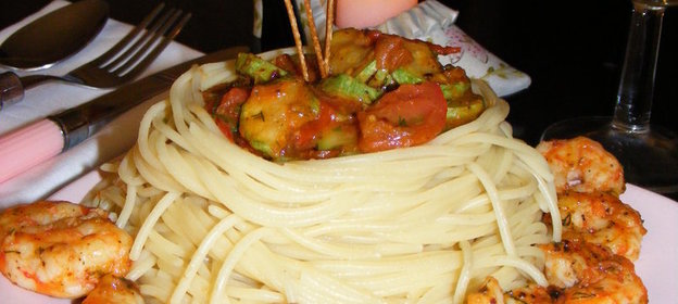 Спагетти с креветками