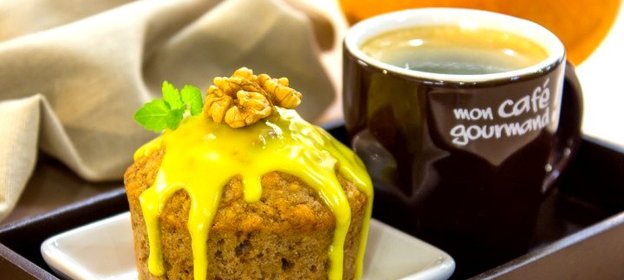 Кексы с тыквой, грецкими орехами и овсянкой