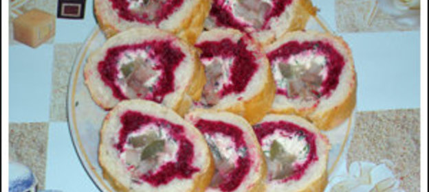 Багет фаршированный свеклой и сельдью