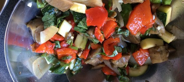 Салат из свеклы острый