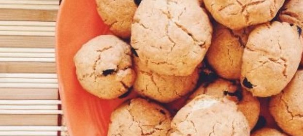 Песочное печенье с изюмом