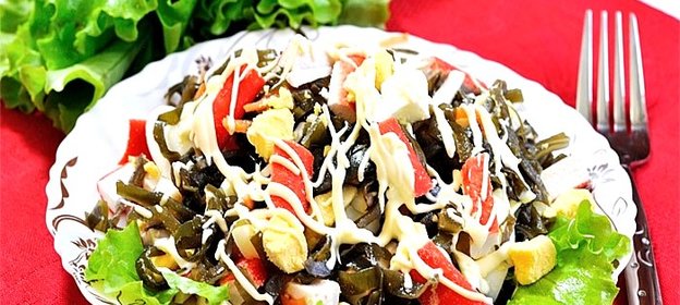 Салат с морской капустой