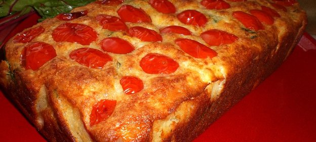 Сыр-p-pный хлебушек с базиликом и помидорами черри