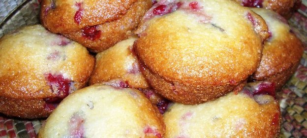 кексики постные с вишней