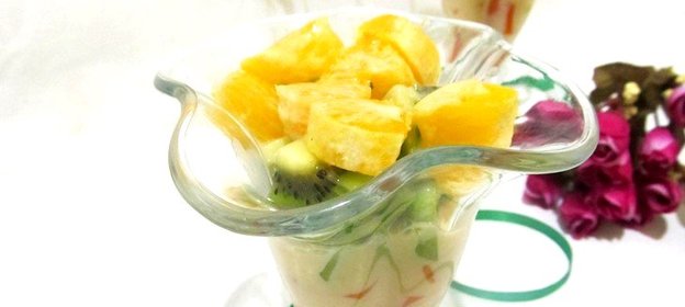 Десерт фруктовый