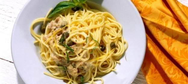 Паста с тунцом и каперсами