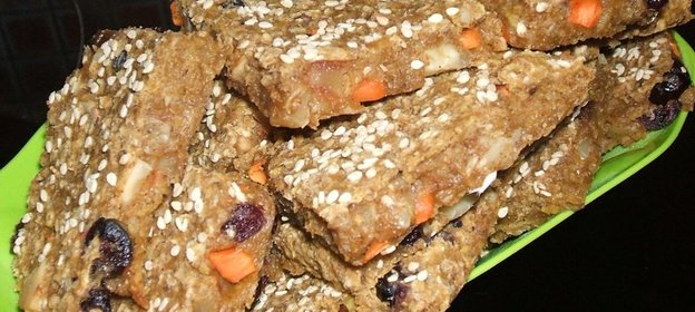 Вегетарианские квадраты (печенье без сахара)