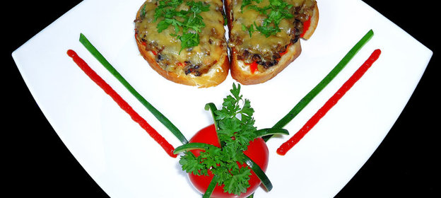 Бутерброды Ленивая пицца с грибами