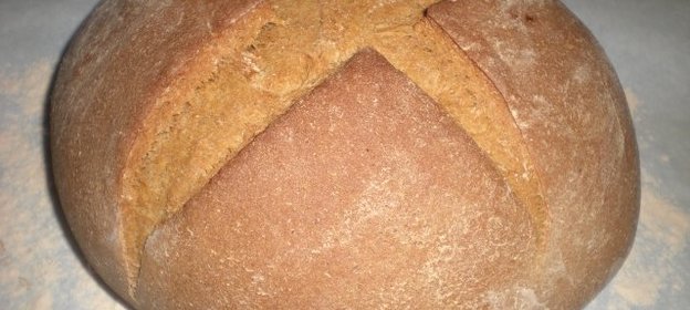 Хлеб из цельной и кукурузной муки