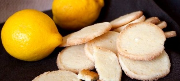 Песочное печенье с лимоном