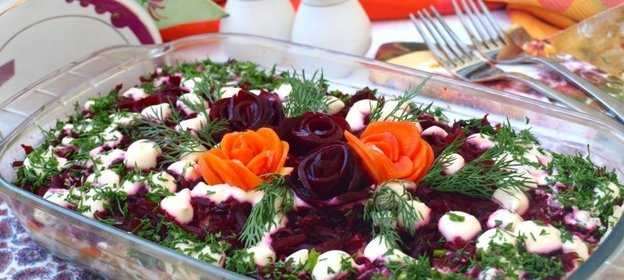 Сельдь под шубой с яблоком