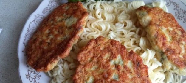 Оладьи куриные с картофелем и зеленью