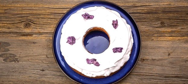 Фиалковый кекс