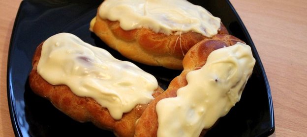 Эклеры с маракуйей